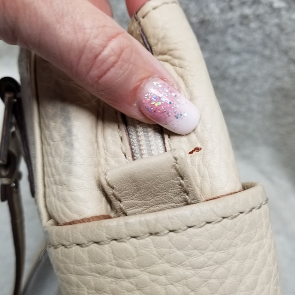 Fossil Cream leather shoulder bag - Picture 9 of 16